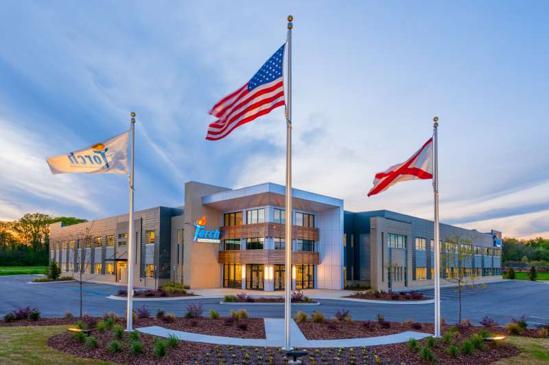 Commercial real estate photography of an office building in south Huntsville.